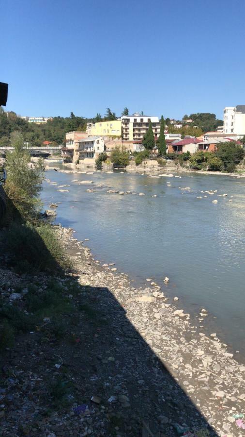 Apartment Riverside Kutaisi Exterior photo